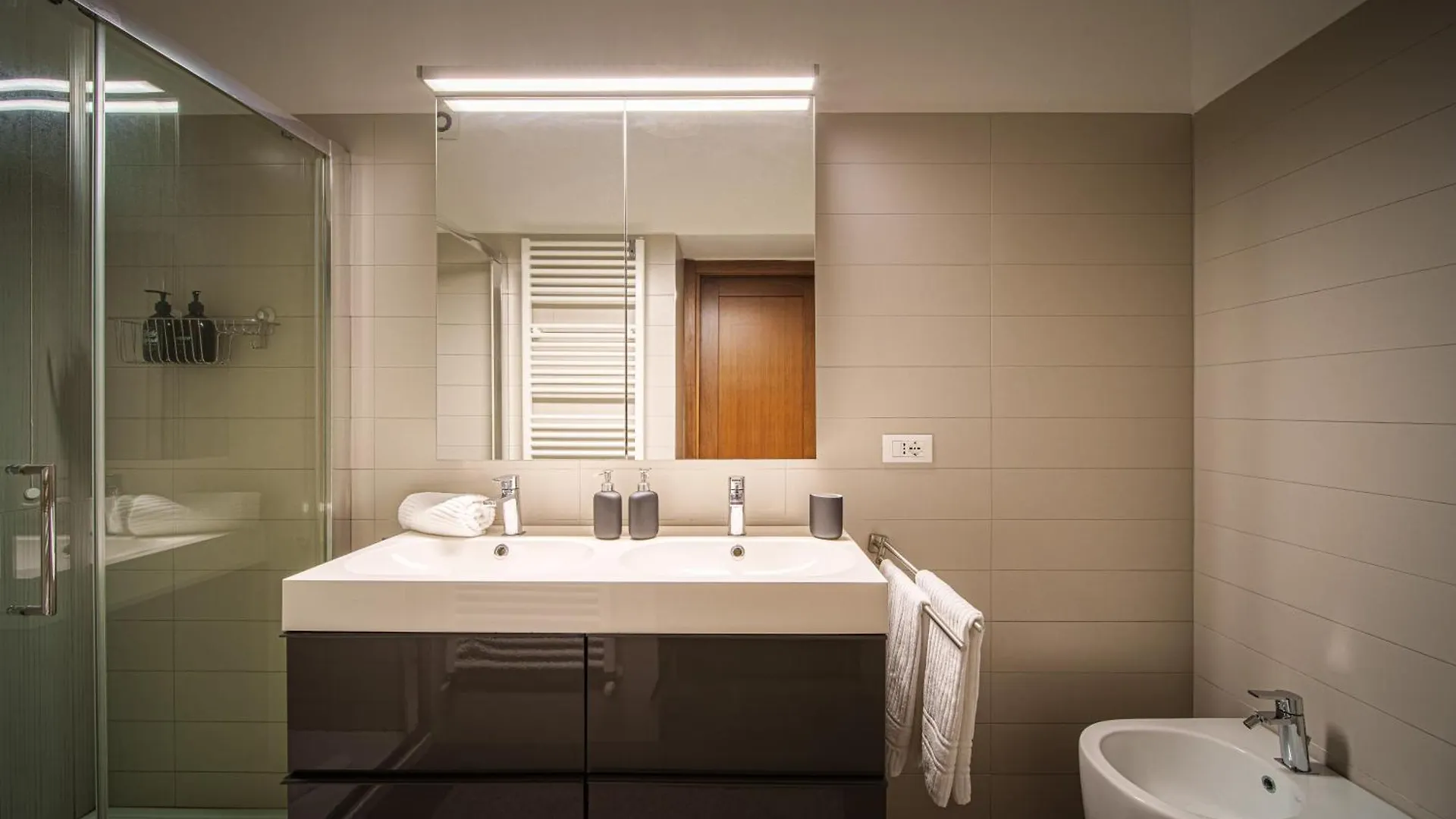 Apartment Accomodo Miq41 Quadrivano Centrale Milan Italy