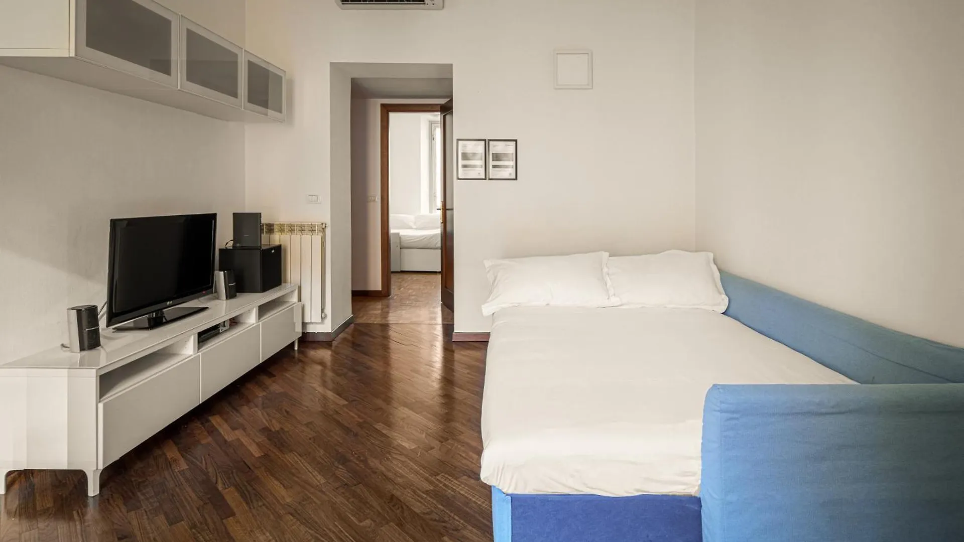 Accomodo Miq41 Quadrivano Centrale Milan 0*,  Italy